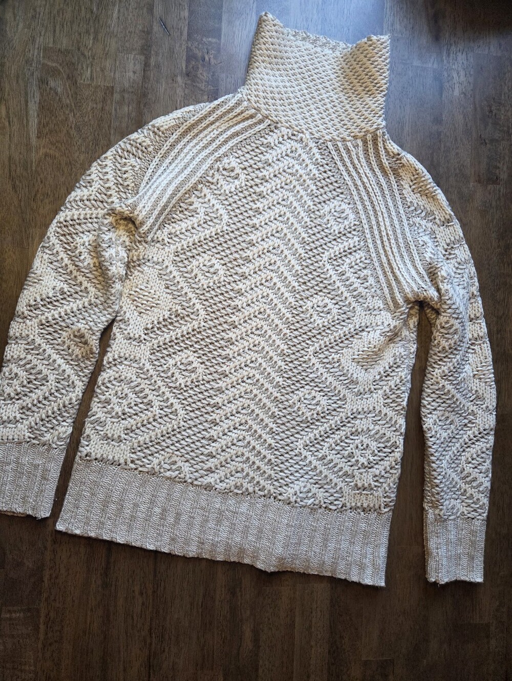 Chunky Knit Turtleneck Sweater in Neutral Patterned Cream